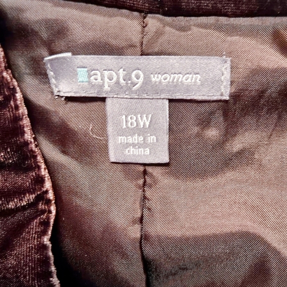 #053 Apt 9- Brown Velour Embroidered Front Evening Jacket- Size: 18W - Picture 4 of 6